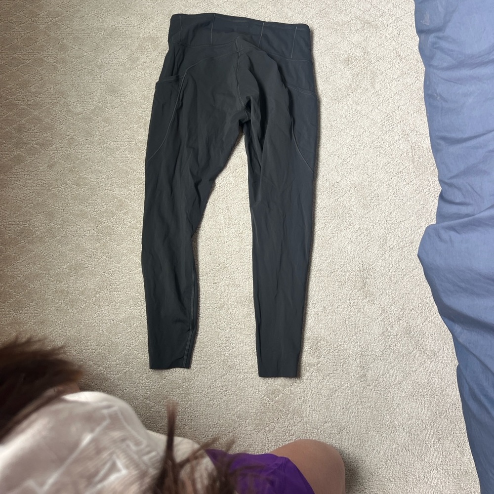 Lululemon Fast and Free High Rise Tights 25” Size 8 in Gray - Picture 8 of 14